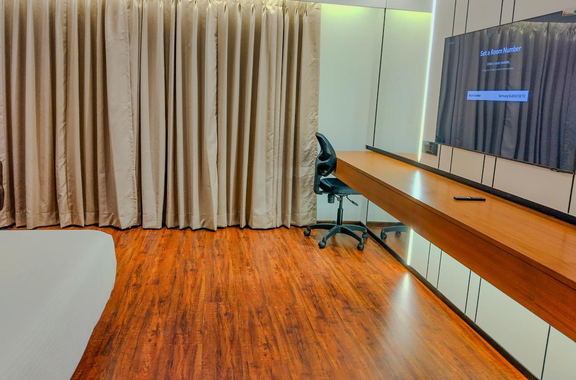 Hotel Noah Spire Agartala Extérieur photo